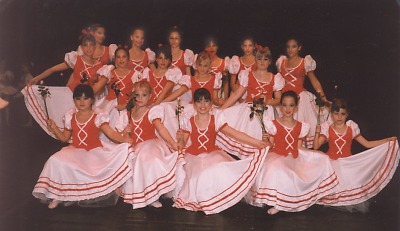 Bild aus dem Ballett - Der Nu�knacker - Der Tanz der Rohrfl�ten - 31KB